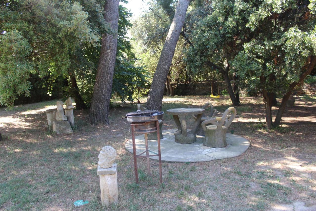 Le Mas De Lucien Entre Arles, Nimes, Avignon. Beaucaire  Exterior photo